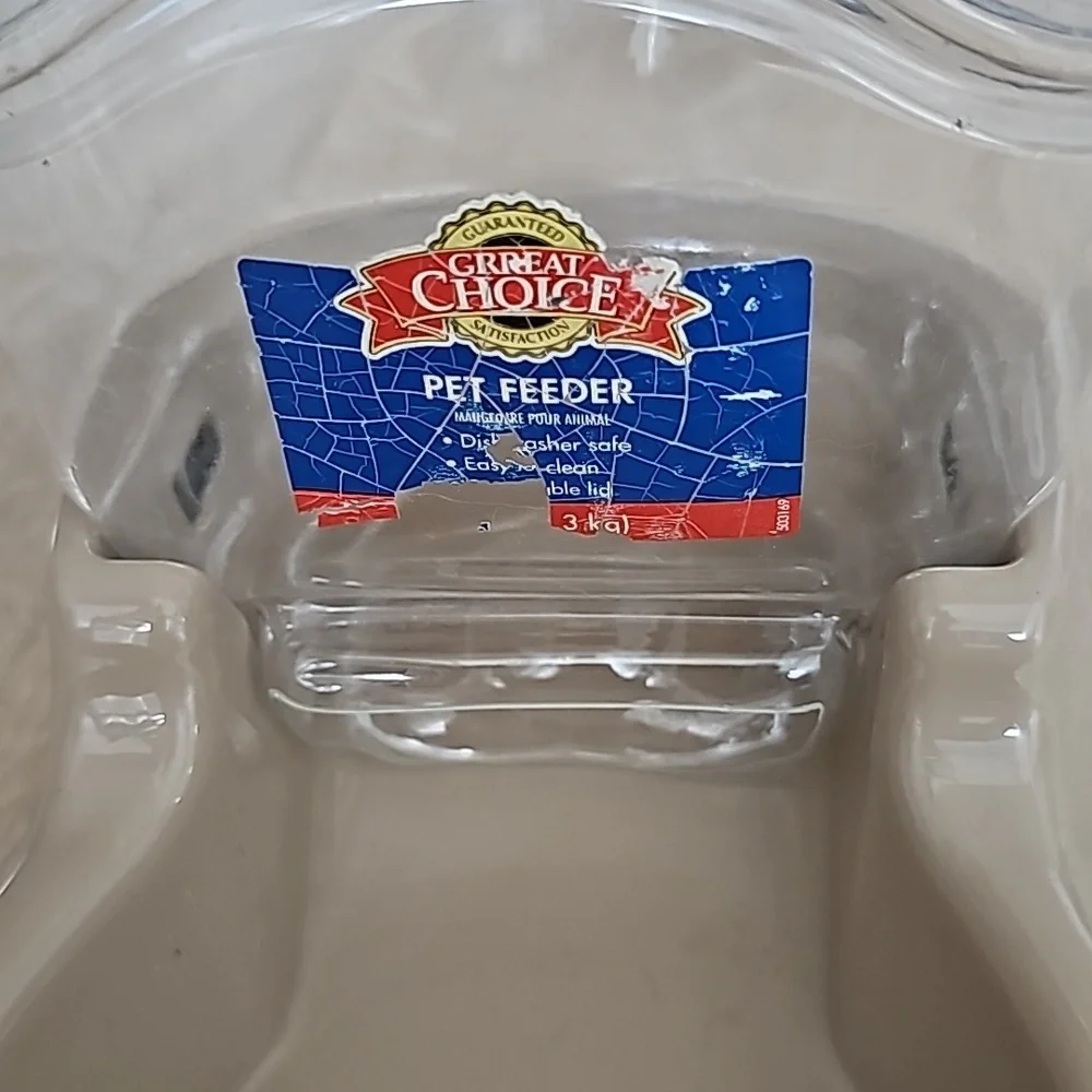 Petmate Great Choice 3 LB Pet Feeder